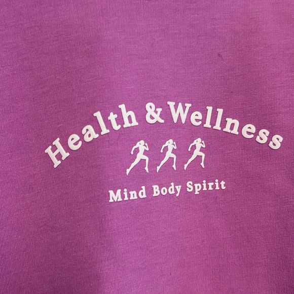 All In Motion Crop Crew & Short Set - Picture 2 of 4